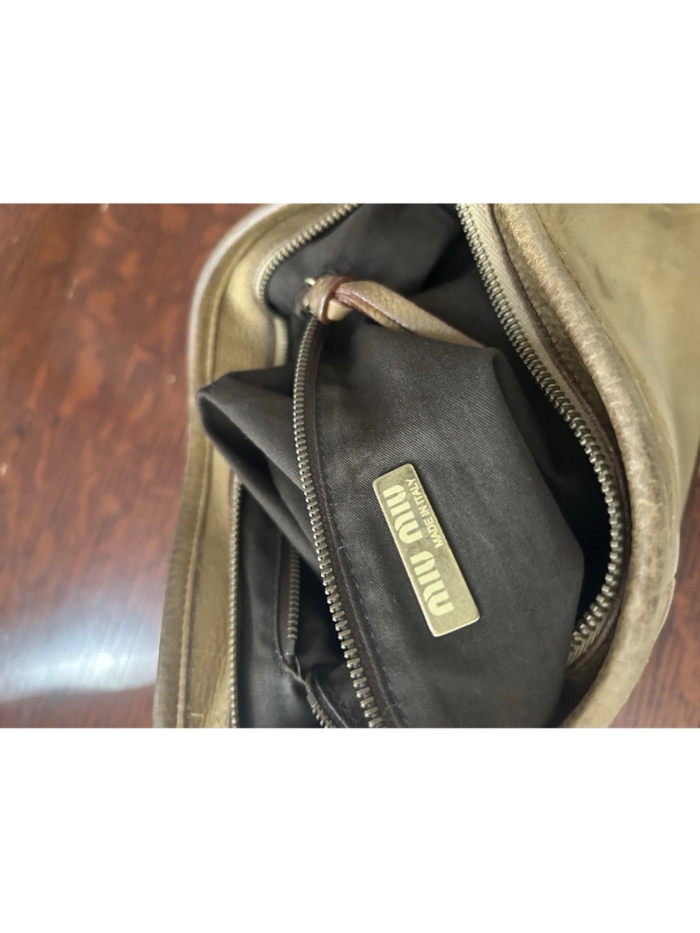 Authentic Vintage Miu Miu Made Italy Vitello Leather Hobo Shoulder Y2K Archive - Picture 10 of 10